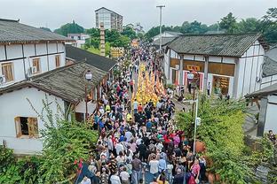 斯特林本场数据：传射建功，4次关键传球，评分9.8全场最高